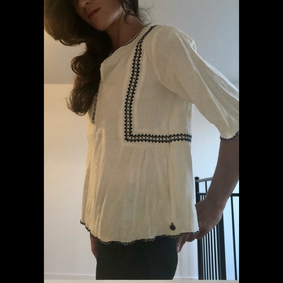 Scotch & Soda embroided summer top. - Picture 5 of 6